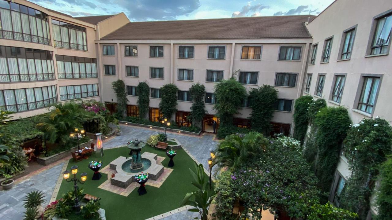 Hotel Sarova Woodlands And 4*