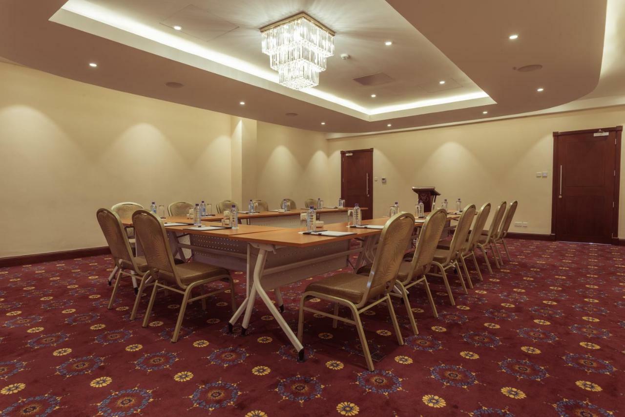 Sarova Woodlands And 4*